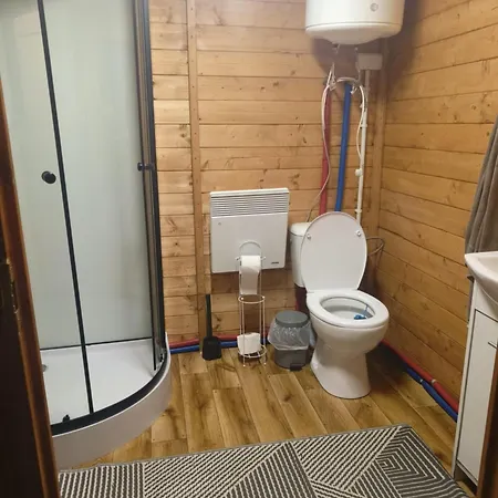 Kopuly Glampingowe Radziejowice Campismo de Luxo